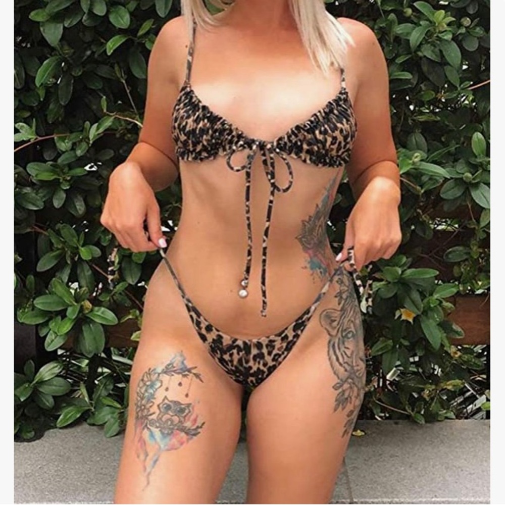 Sexy cheetah bikini